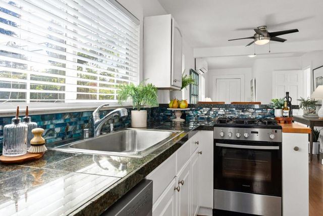 302 Laurel Street, Santa Cruz, CA 95060