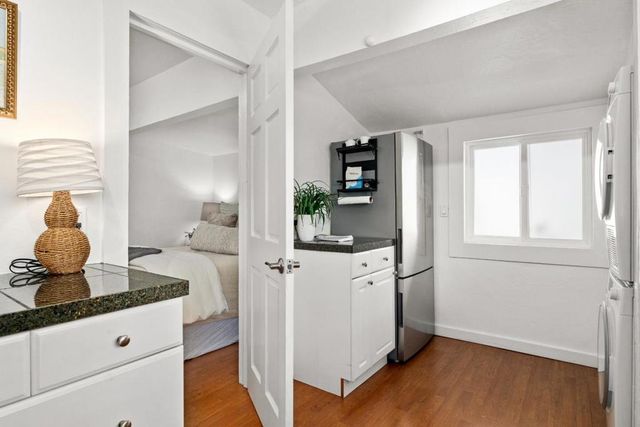 302 Laurel Street, Santa Cruz, CA 95060