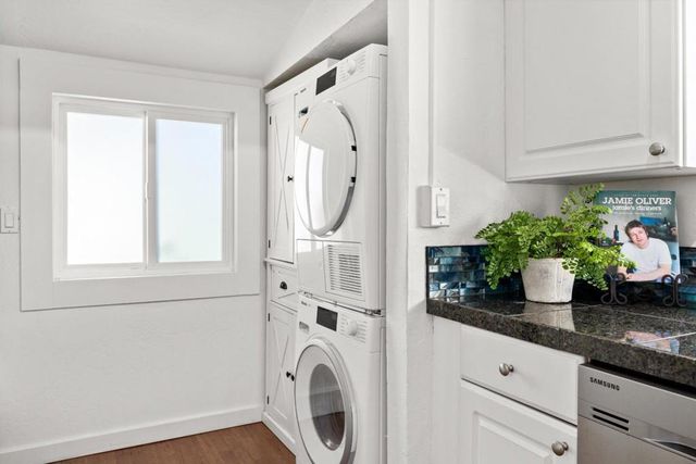 302 Laurel Street, Santa Cruz, CA 95060