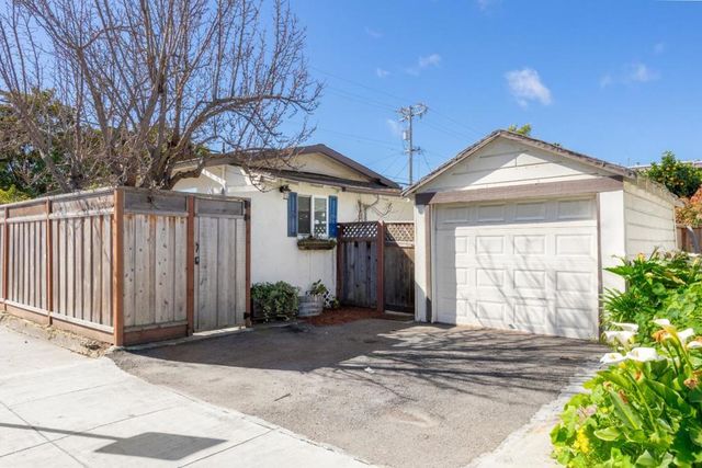 302 Laurel Street, Santa Cruz, CA 95060