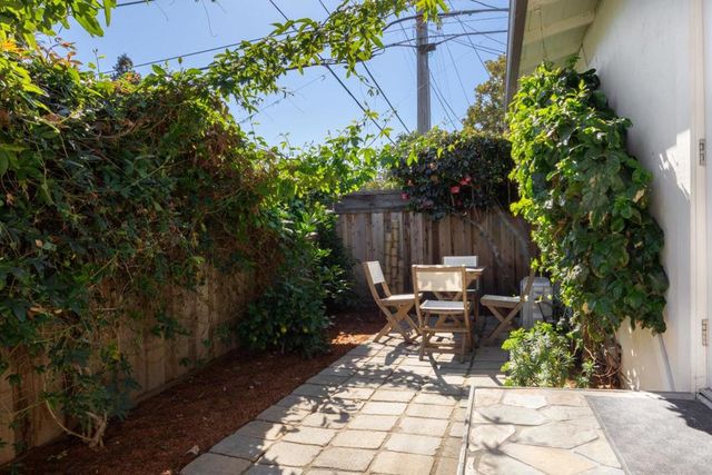 302 Laurel Street, Santa Cruz, CA 95060