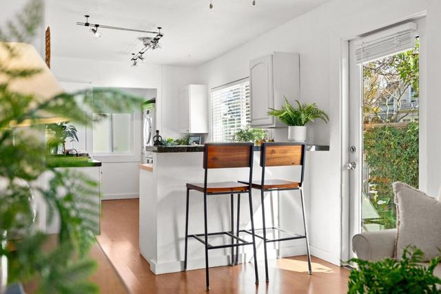 302 Laurel Street, Santa Cruz, CA 95060