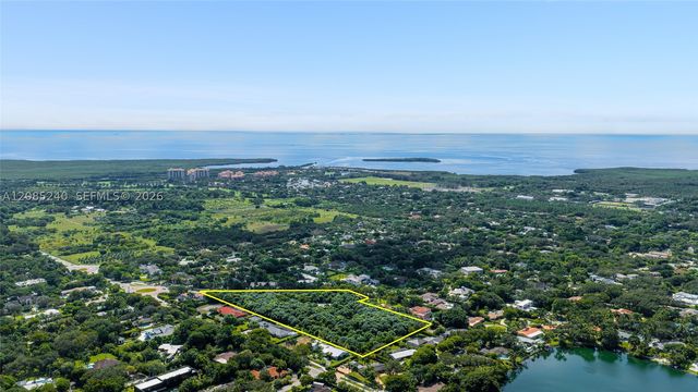 13650 Old Cutler Rd, Palmetto Bay, FL 33158