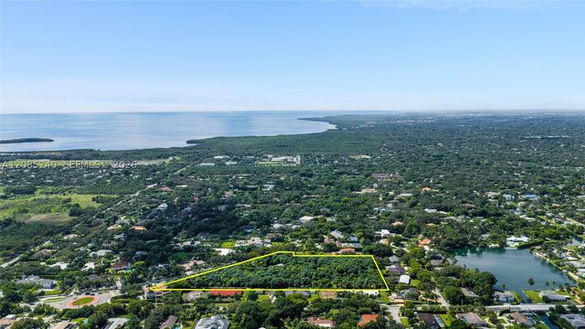 13650 Old Cutler Rd, Palmetto Bay, FL 33158