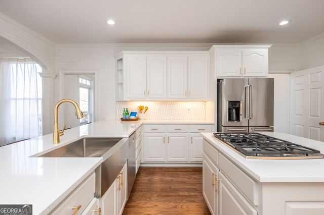 465 Abbeywood Drive, Roswell, GA 30075