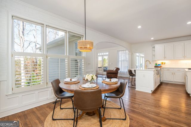 465 Abbeywood Drive, Roswell, GA 30075