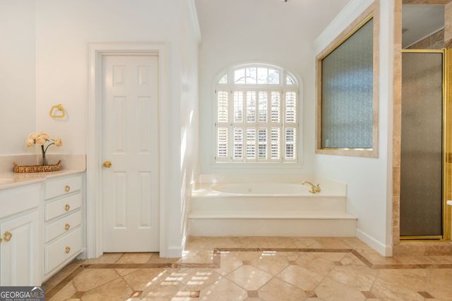 465 Abbeywood Drive, Roswell, GA 30075