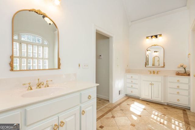 465 Abbeywood Drive, Roswell, GA 30075