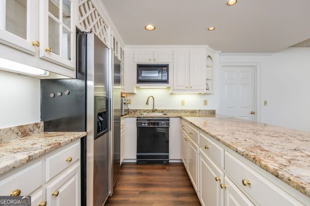 465 Abbeywood Drive, Roswell, GA 30075