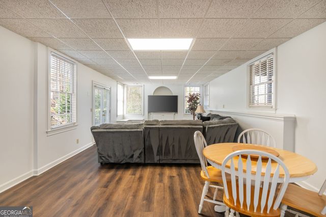 465 Abbeywood Drive, Roswell, GA 30075