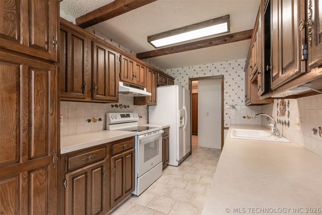 12811 E 133rd Street S, Broken Arrow, OK 74011