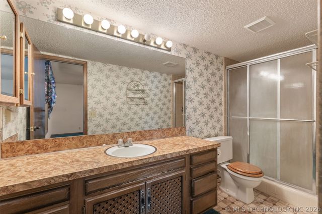 12811 E 133rd Street S, Broken Arrow, OK 74011