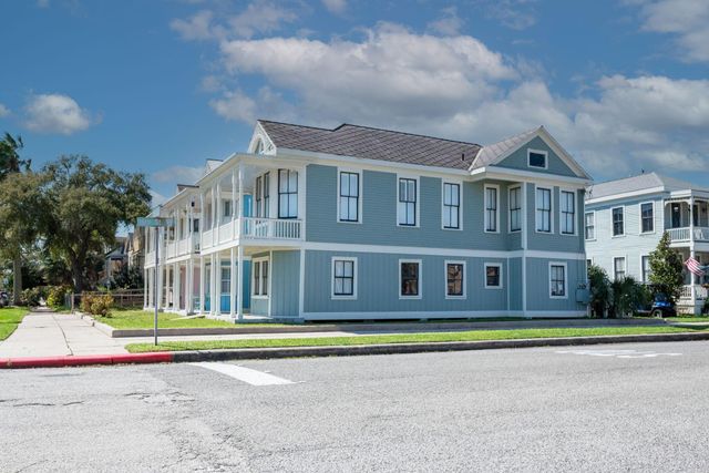 1602 Avenue L, Galveston, TX 77550