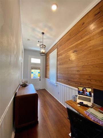 1602 Avenue L, Galveston, TX 77550