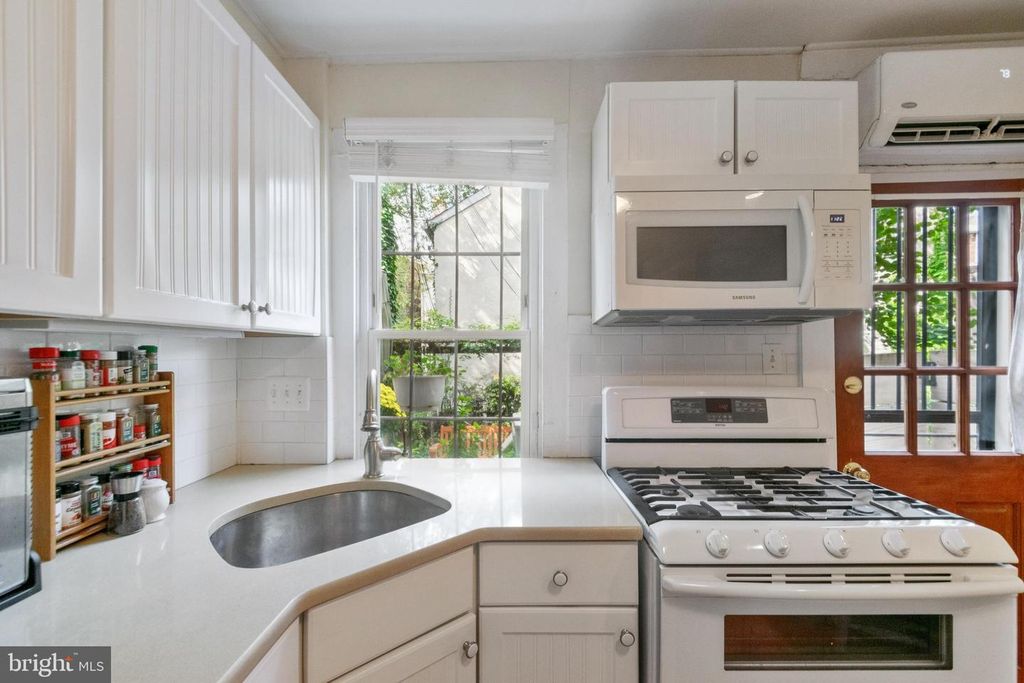 616 JASPER ST, Baltimore, MD 21201