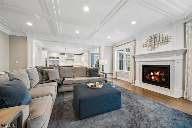 17 COUNTRYSIDE LANE, Warren Twp., NJ 07059