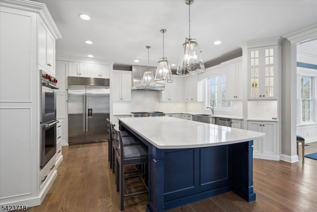 17 COUNTRYSIDE LANE, Warren Twp., NJ 07059