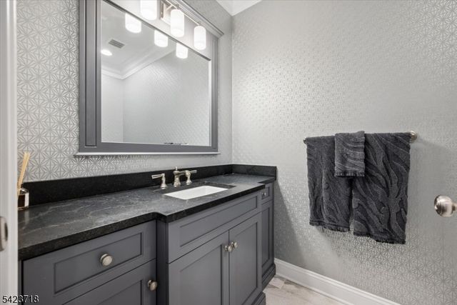 17 COUNTRYSIDE LANE, Warren Twp., NJ 07059