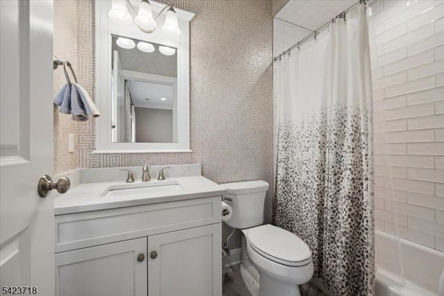 17 COUNTRYSIDE LANE, Warren Twp., NJ 07059