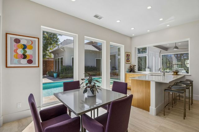 18752 Wainsborough Lane, Dallas, TX 75287