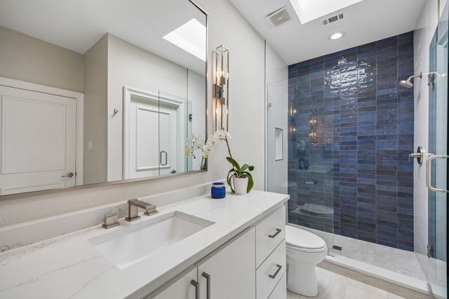 18752 Wainsborough Lane, Dallas, TX 75287