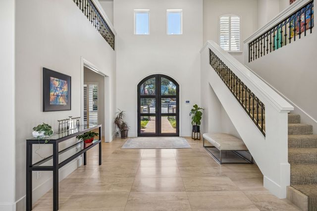 18752 Wainsborough Lane, Dallas, TX 75287