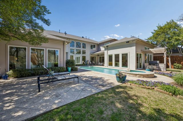 18752 Wainsborough Lane, Dallas, TX 75287