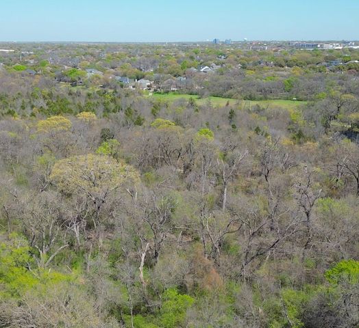 18752 Wainsborough Lane, Dallas, TX 75287