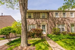 120 Inverness Dr, Mccandless, PA 15237