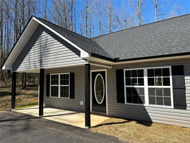 295 Pony Lake Road, Dahlonega, GA 30533