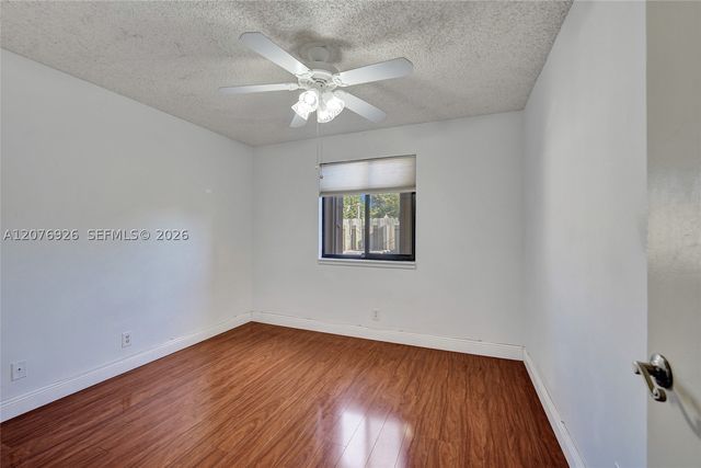 11154 NW 37th St, Sunrise, FL 33351