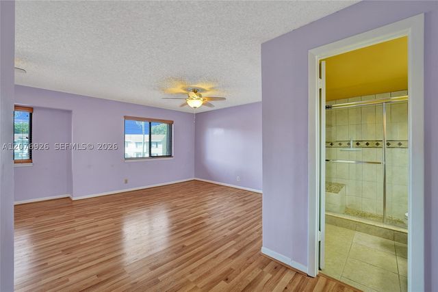 11154 NW 37th St, Sunrise, FL 33351