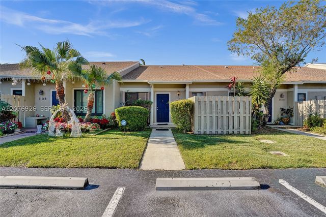 11154 NW 37th St, Sunrise, FL 33351