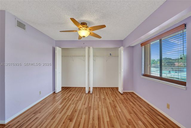 11154 NW 37th St, Sunrise, FL 33351
