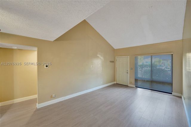 11154 NW 37th St, Sunrise, FL 33351