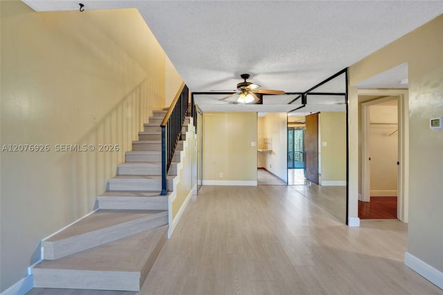 11154 NW 37th St, Sunrise, FL 33351