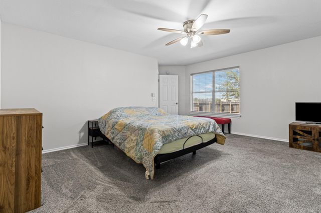 1318 Settlers Valley DR, Pflugerville, TX 78660
