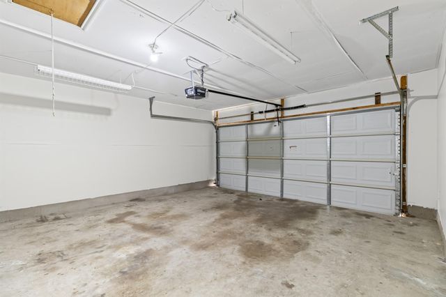 1318 Settlers Valley DR, Pflugerville, TX 78660
