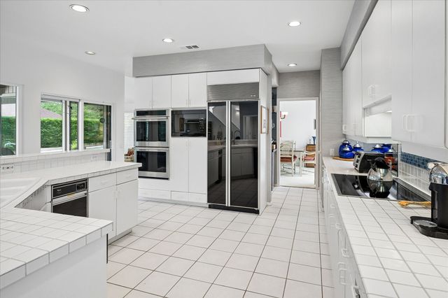 6419 Laurel Valley Road, Dallas, TX 75248