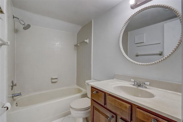 2719 HUNT CLUB LANE, Orlando, FL 32826