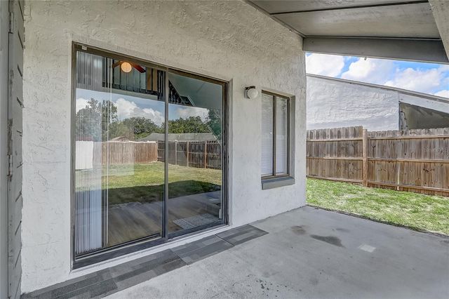 2719 HUNT CLUB LANE, Orlando, FL 32826