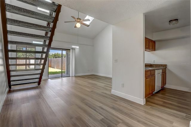 2719 HUNT CLUB LANE, Orlando, FL 32826