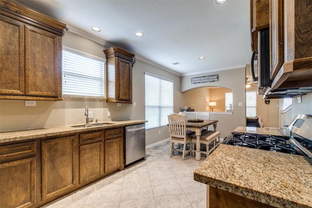 11434 Barbican Court, Conroe, TX 77304