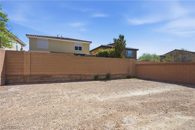 10464 Rose Palisade Street, Las Vegas, NV 89141
