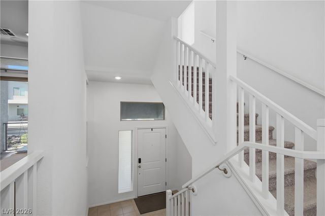 10464 Rose Palisade Street, Las Vegas, NV 89141