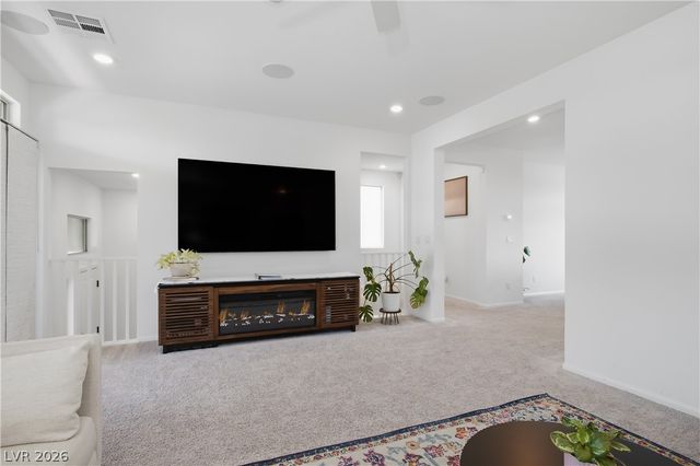 10464 Rose Palisade Street, Las Vegas, NV 89141