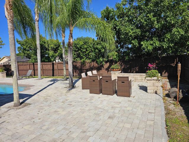 109 Gibraltar Street, Royal Palm Beach, FL 33411