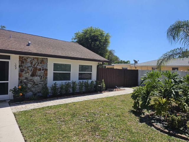 109 Gibraltar Street, Royal Palm Beach, FL 33411
