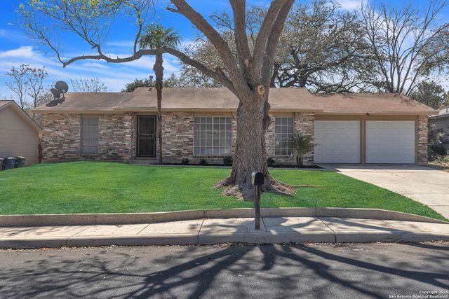 4214 Flint Hill St, San Antonio, TX 78230