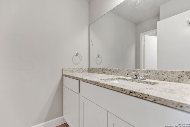 4214 Flint Hill St, San Antonio, TX 78230